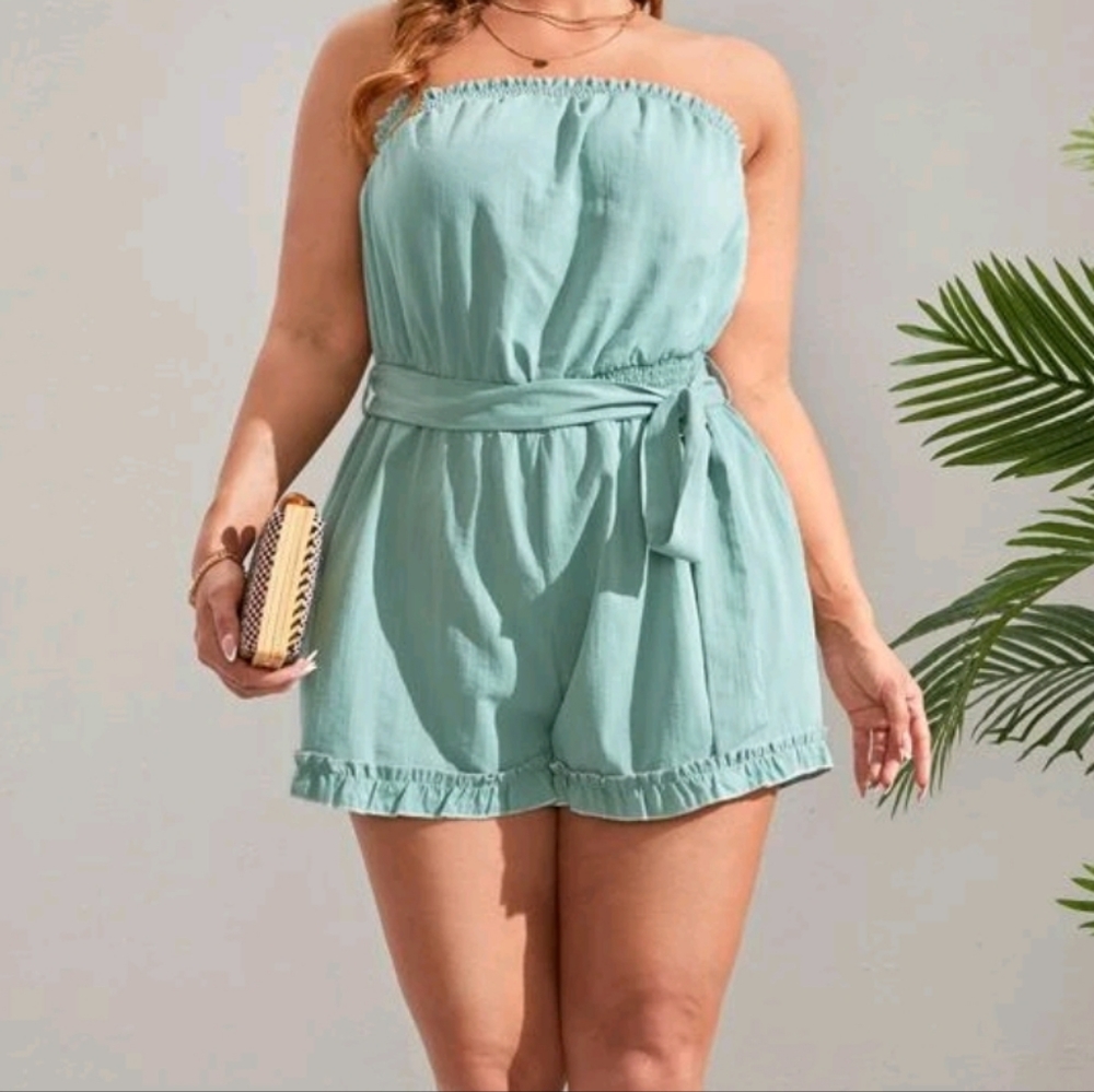 Shirred belted Romper NWT size 2x